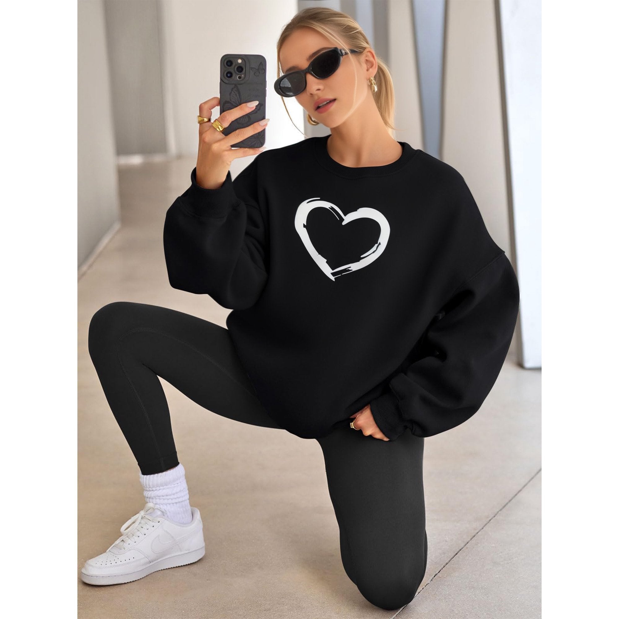 LinenMarket Heart Graphic Sweatshirt for Women Crewneck Pullover Long Sleeve Womens Sweatshirt Tops